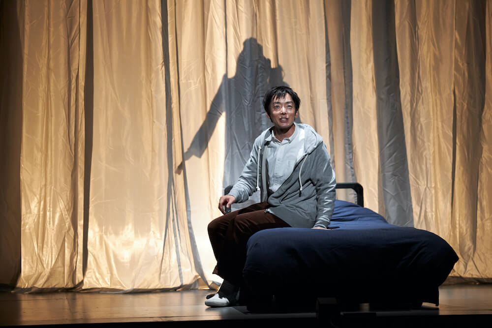岡山市民劇場 2022年5月例会：アルジャーノンに花束を - 劇団昴　舞台写真6