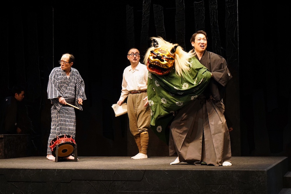 岡山市民劇場 2024年 9・10月例会：獅子の見た夢 - 劇団東演　舞台写真