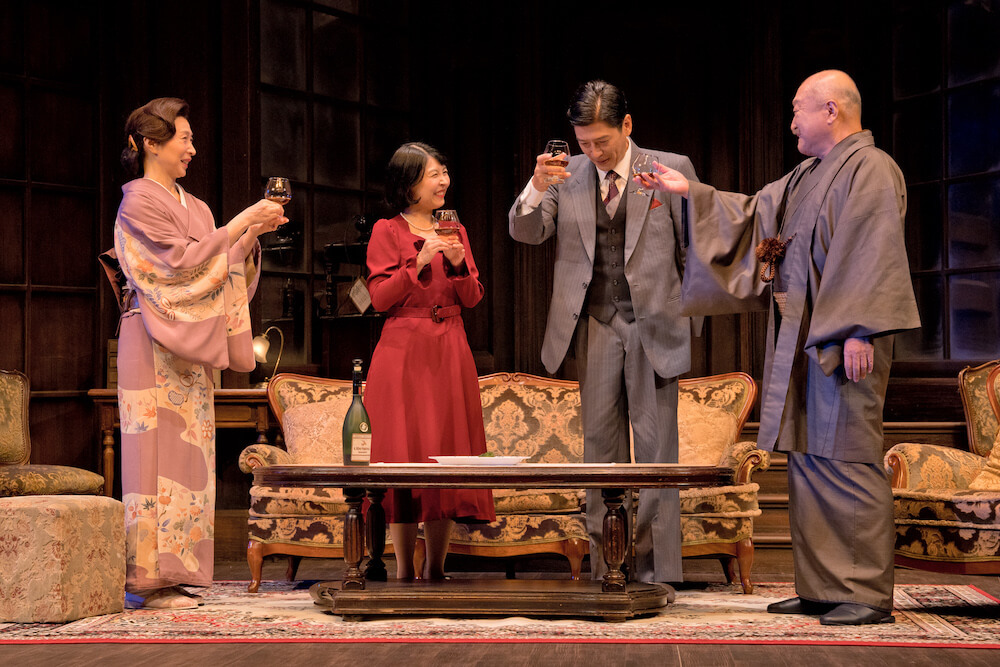 岡山市民劇場 2025年 12月例会:夜の来訪者 - 俳優座劇場プロデュース 舞台写真