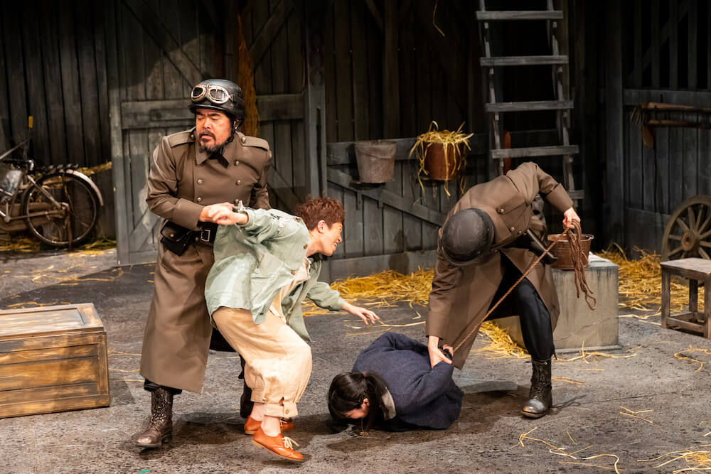 岡山市民劇場 2026年 5月例会 さよなら、ドン・キホーテ！ - こんにゃく座　舞台写真