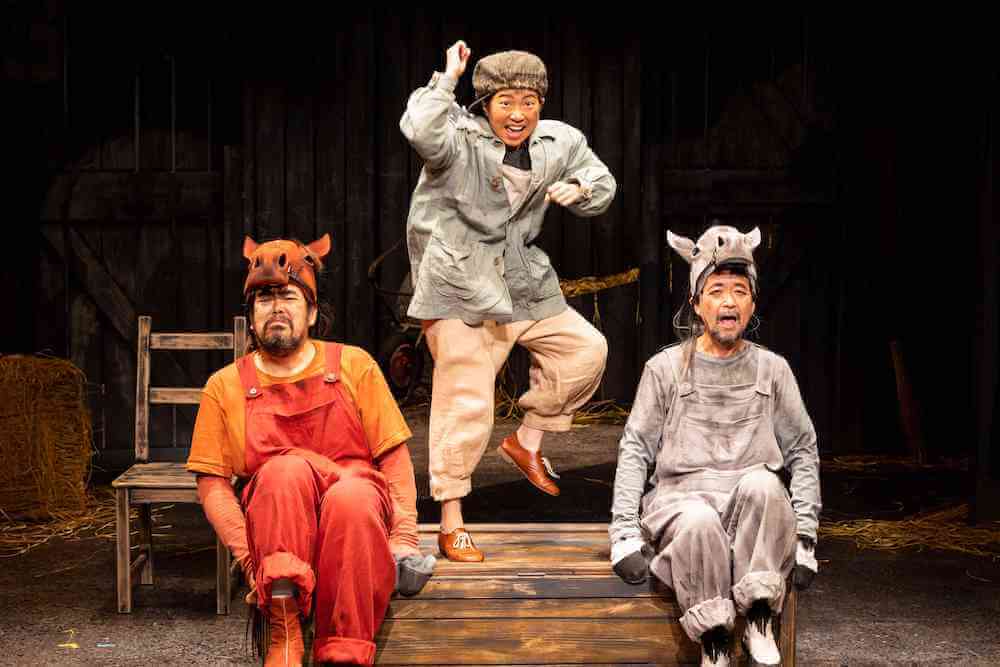 オペラシアター こんにゃく座「さよなら、ドンキホーテ！」舞台写真：岡山市民劇場 2026年 5月例会